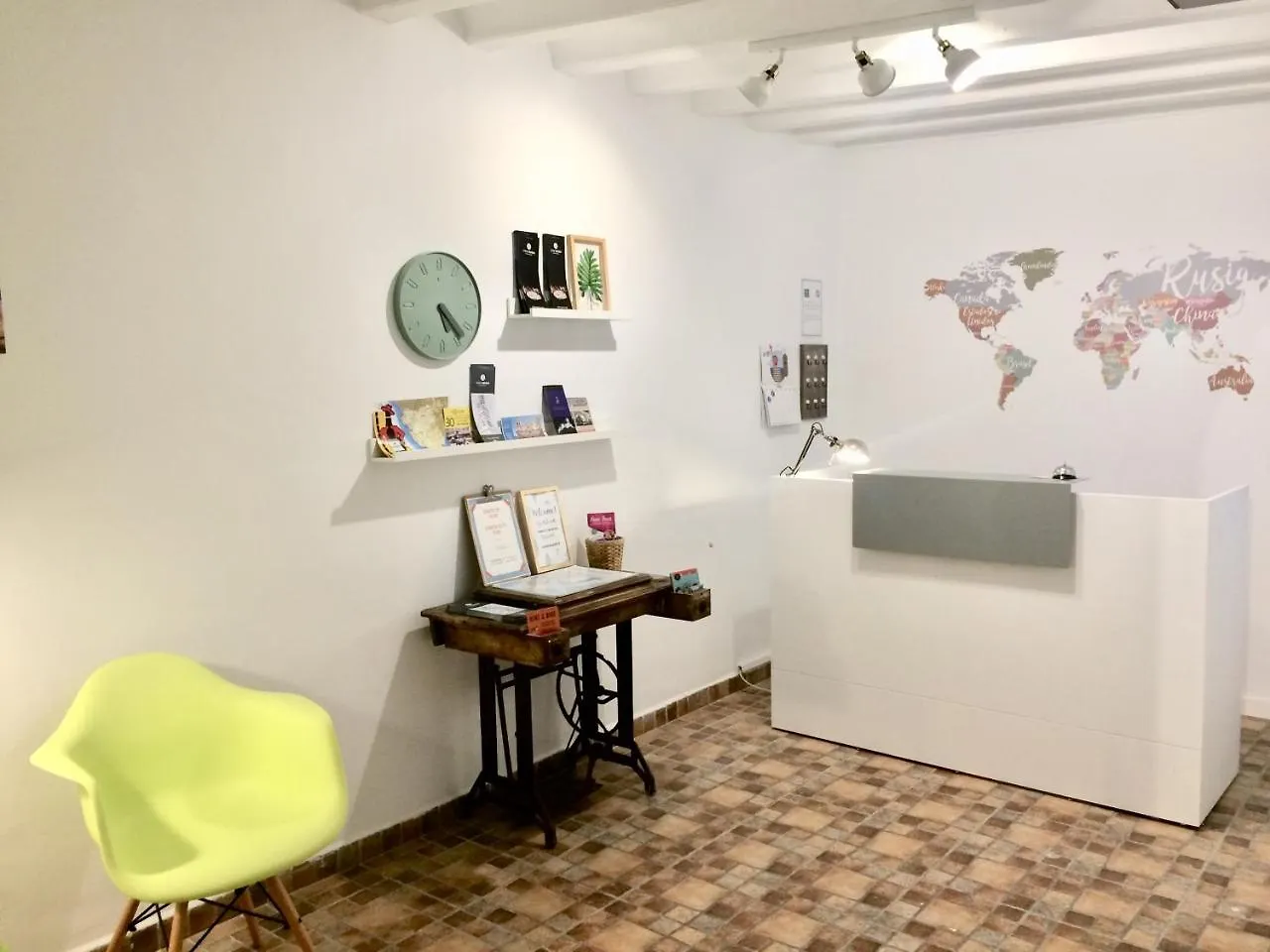 Pensión La Cantarera Cádiz