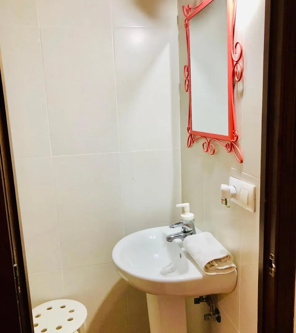 Pension La Cantarera 2*, Cadiz Spain