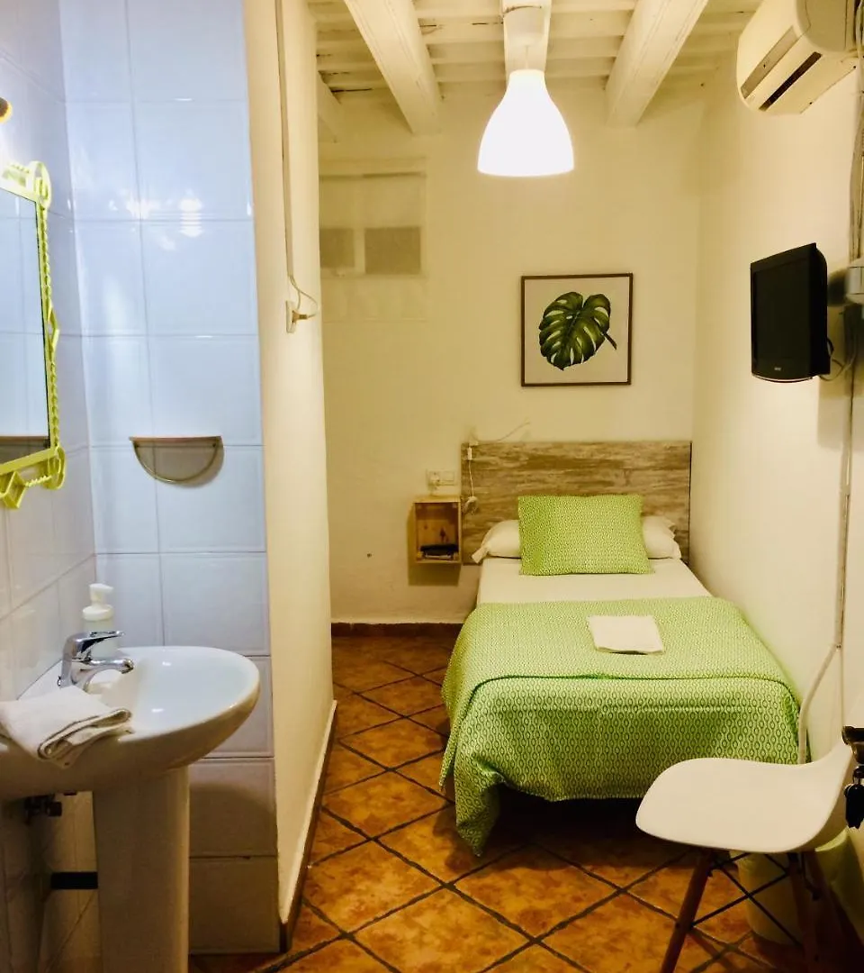 Pension La Cantarera Guest house